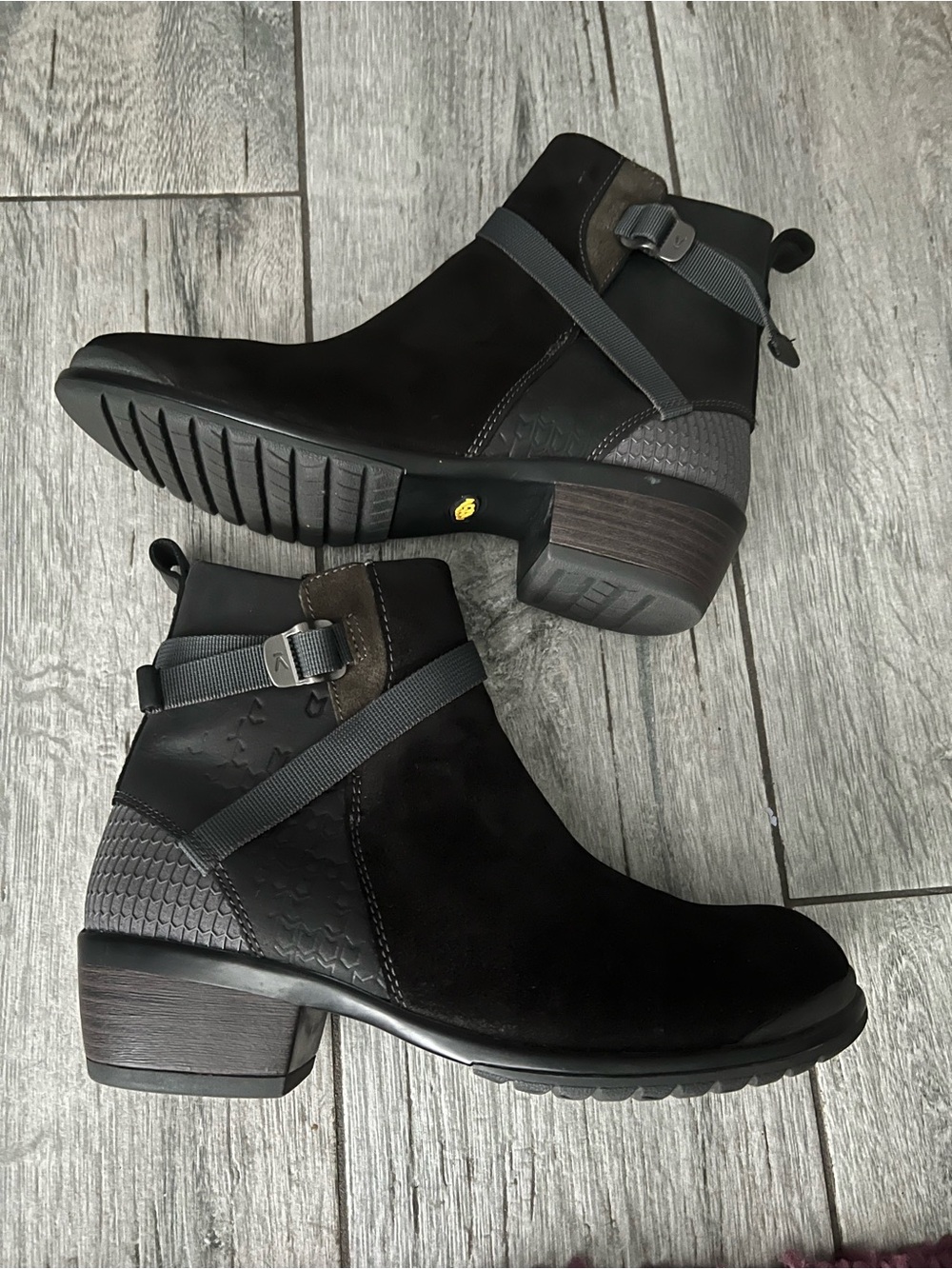 Keen Black & Dark Gray Ankle Booties with Buckle Strap